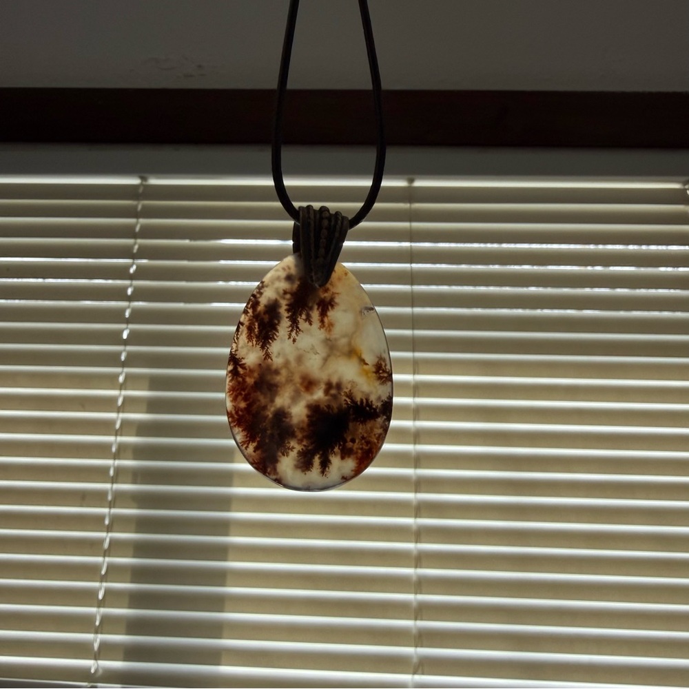 ▪️ Handcrafted Moss Agate Pendant Necklace - Picture 4 of 5